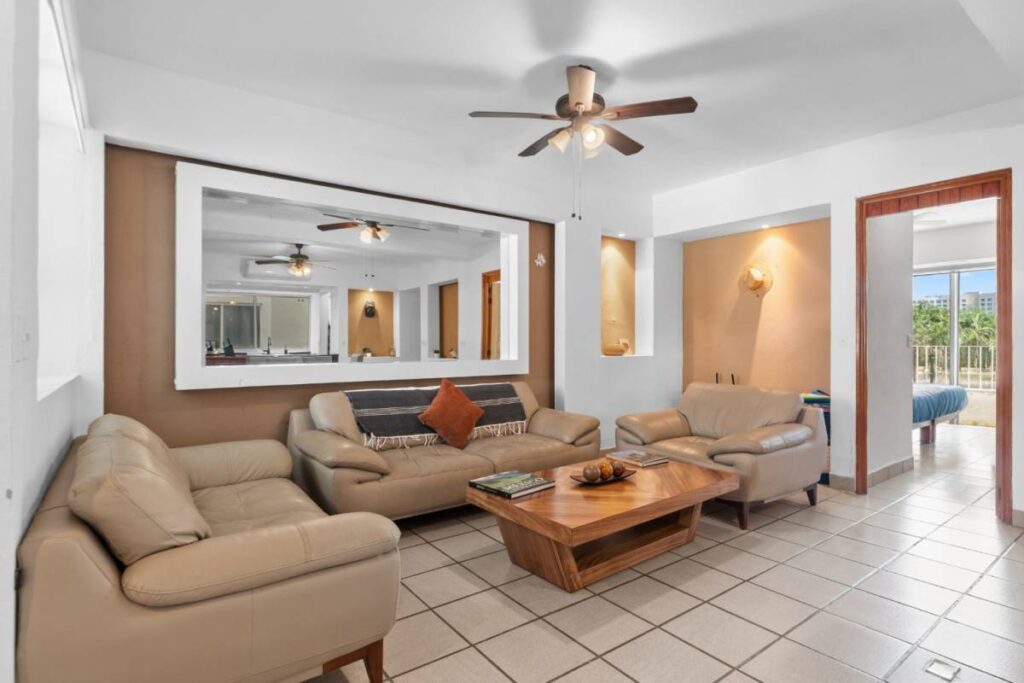 CONDOMINIO NENÚFARES, NAÚTICO TURISTICO