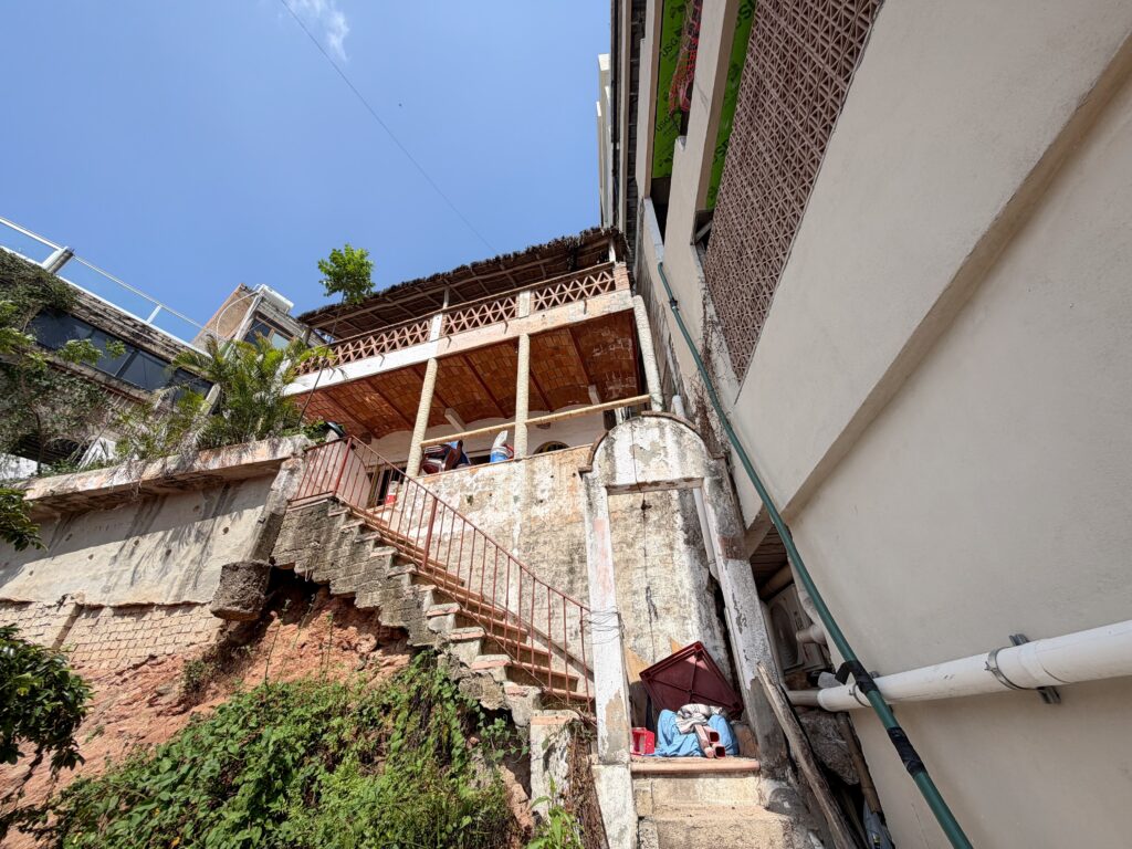 ESCALERA1